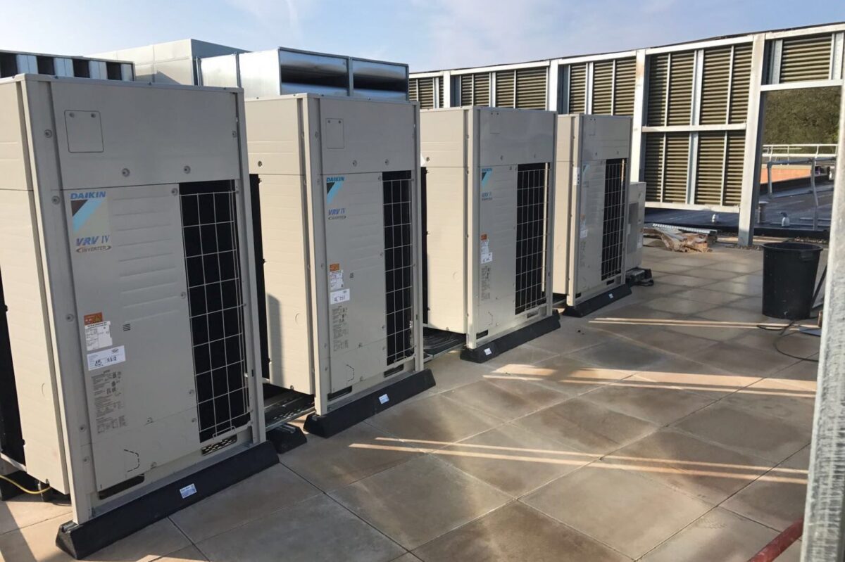 Bảo Dưỡng Máy Lạnh VRV, VRF Bình Dương - Bảo Trì Điều Hòa Trung Tâm